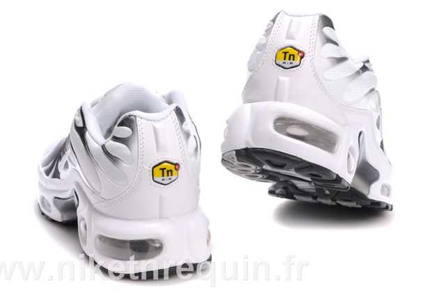 chaussures requin 2010 (2)